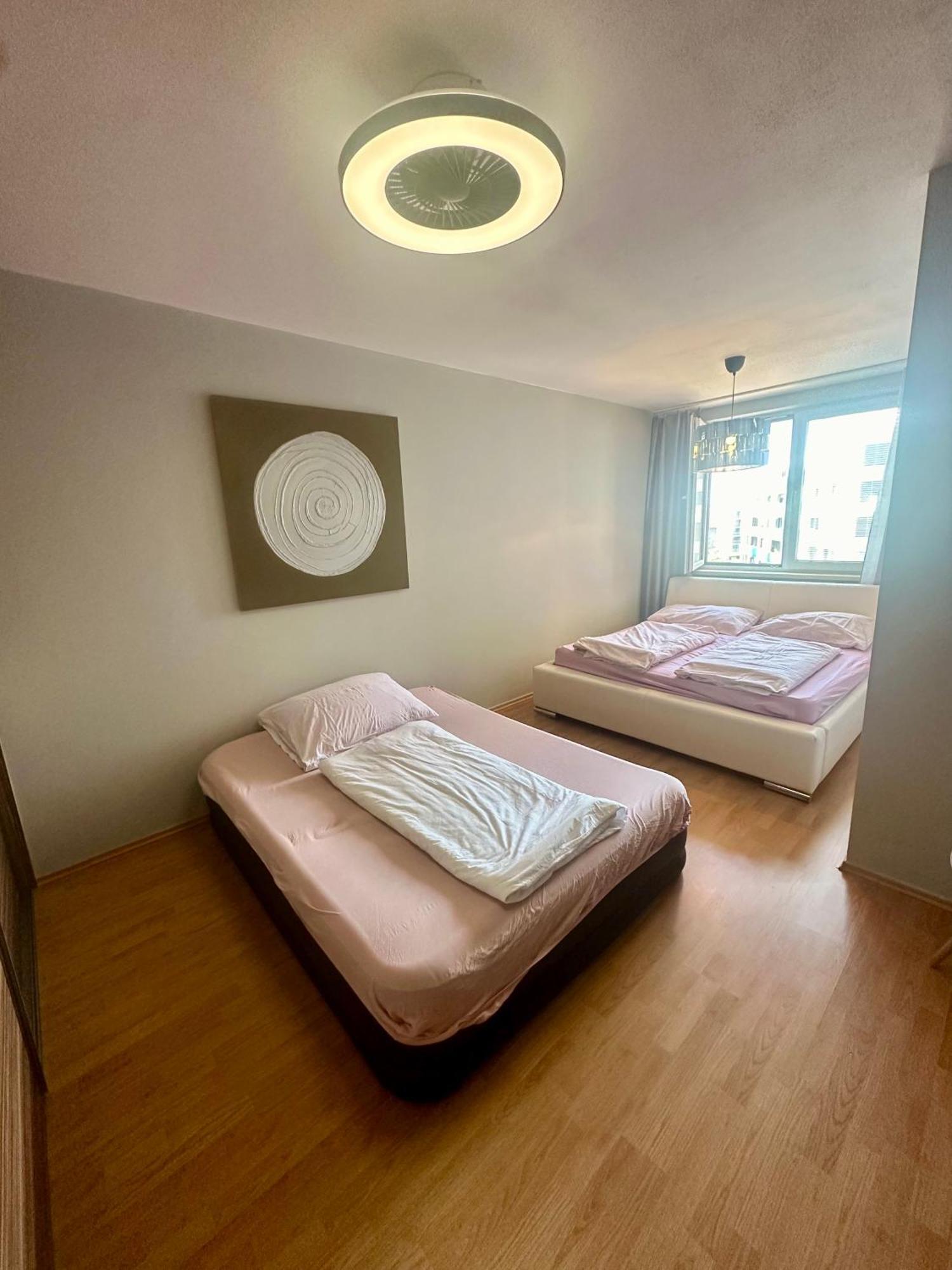 Apartman V Aleji Братислава Екстер'єр фото
